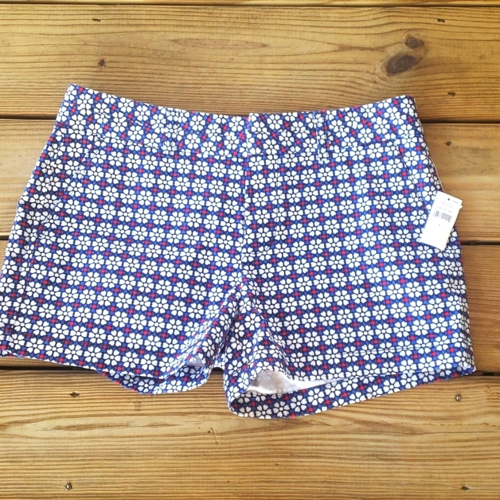 Khaki by Gap women's shorts size 4 NWT